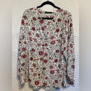 Tahari Woman Cream and Red Buttoned Blouse with Cuffed Sleeves